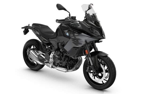 2022-bmw-f-900-xr-first-look-adventure-adv-sport-touring-motorcycle-2